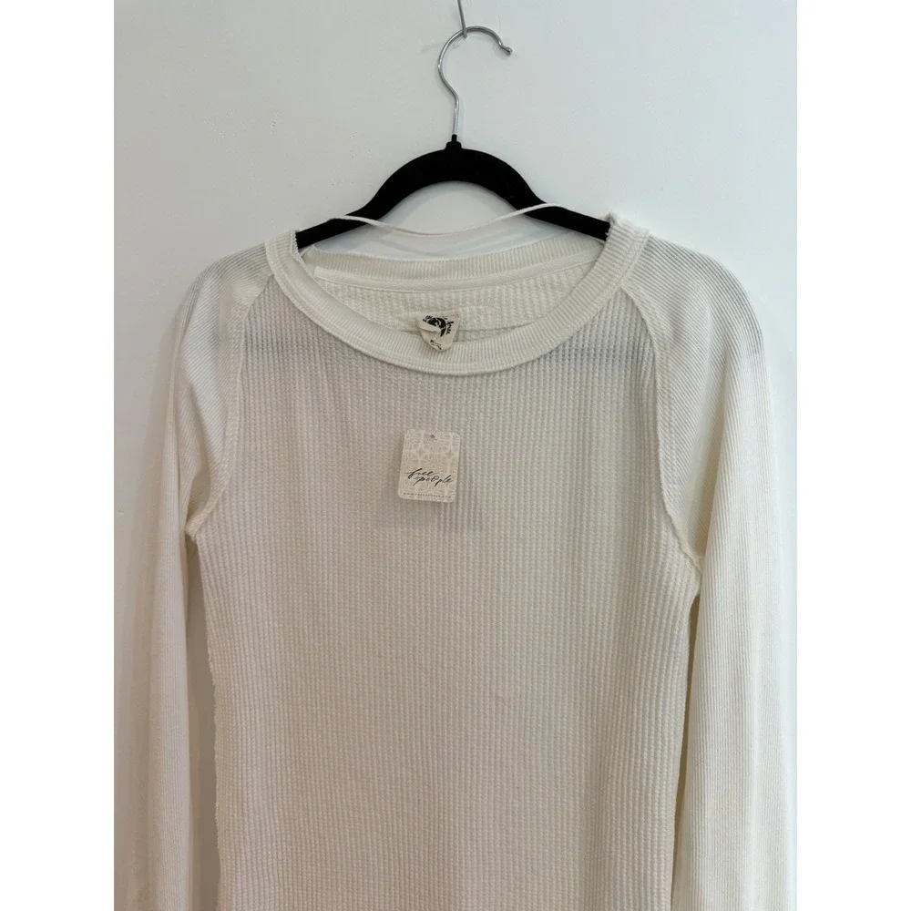 Free People Ivory Waffle Knit Long Sleeve T-Shirt NWT Sz M Honey B 100% Cotton